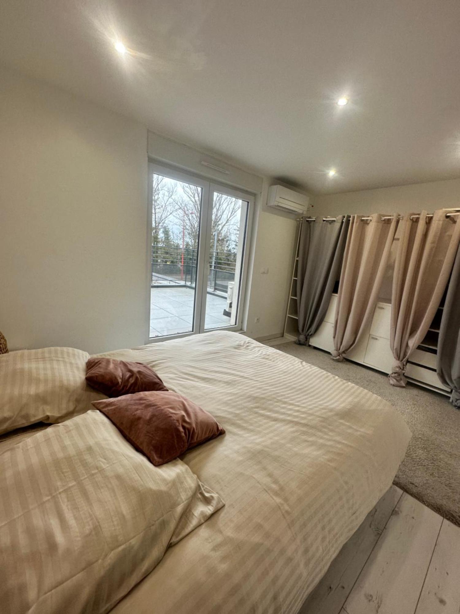 Residence Foch ลิงโกไซม์ ภายนอก รูปภาพ